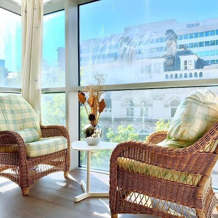 Birmingham Prime Location Stunning Apartment Floor-To-Ceiling Windows Buitenkant foto
