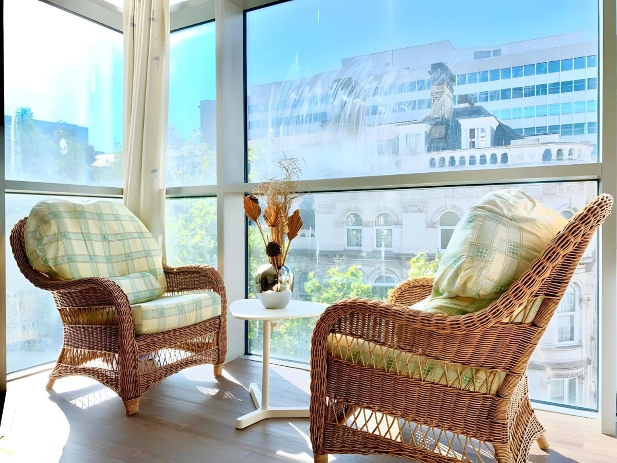 Birmingham Prime Location Stunning Apartment Floor-To-Ceiling Windows Buitenkant foto